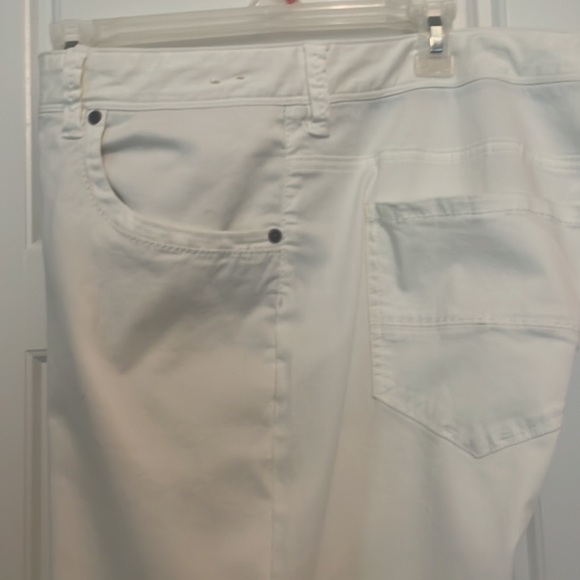 Tommy Bahama white pants Size 42x32 - Picture 10 of 10